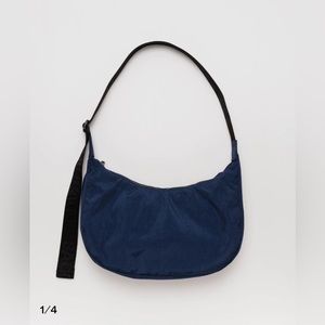 BAGGU Medium Crescent Bag